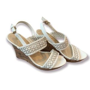 UNISA White Laser Cut Vegan Leather Wedge Sandals Size 8 1/2